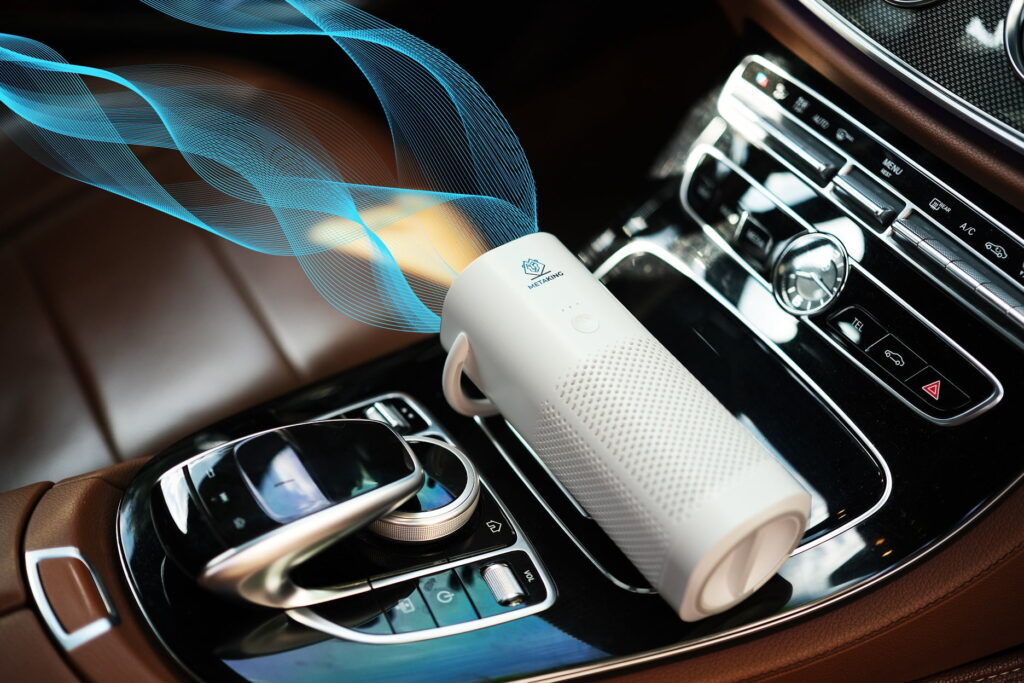 máy lọc không khí ô tô Metaking